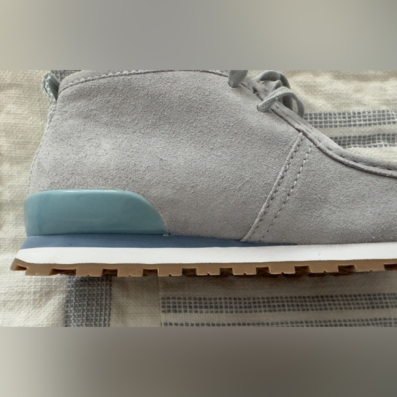Tory Sport Light Blue Chukka Sneaker Size 8M - Picture 8 of 8